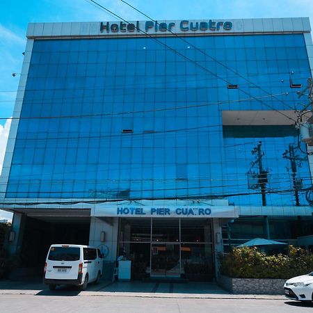 Hotel Pier Cuatro Cebu Bagian luar foto